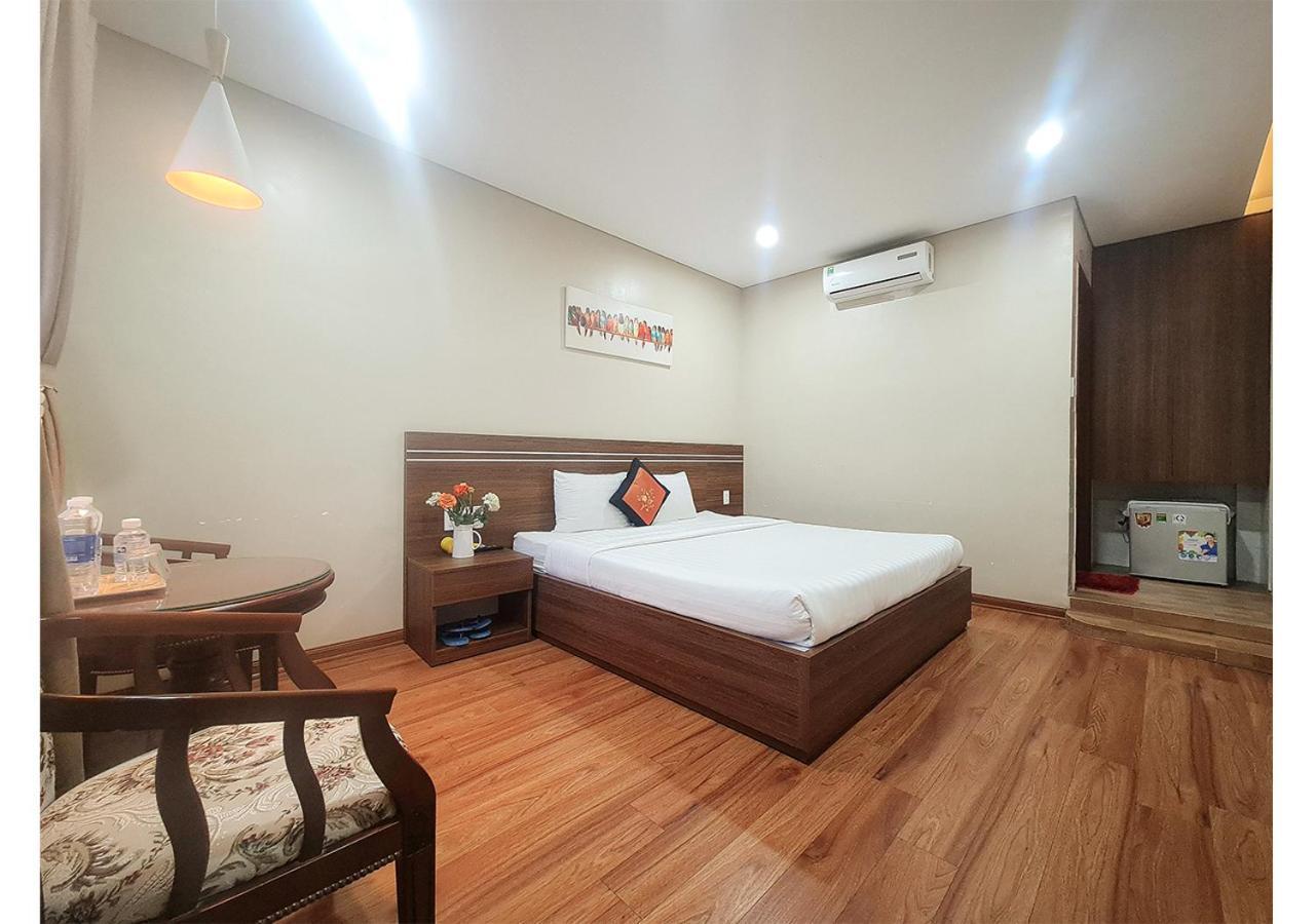 Quan Quan Hotel Da Nang Buitenkant foto