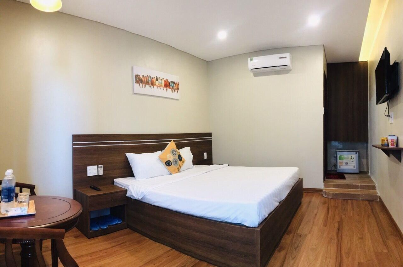 Quan Quan Hotel Da Nang Buitenkant foto