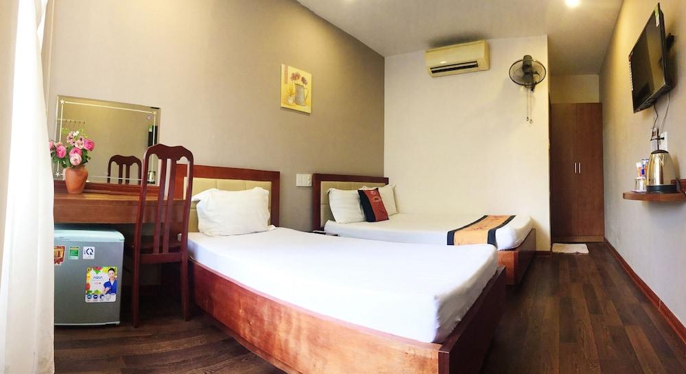 Quan Quan Hotel Da Nang Buitenkant foto
