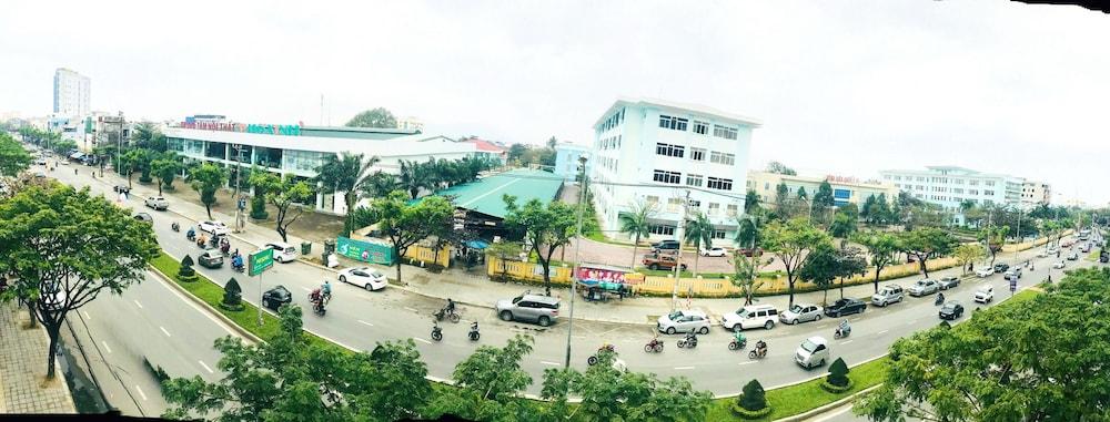 Quan Quan Hotel Da Nang Buitenkant foto