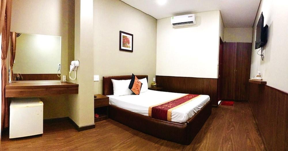 Quan Quan Hotel Da Nang Buitenkant foto