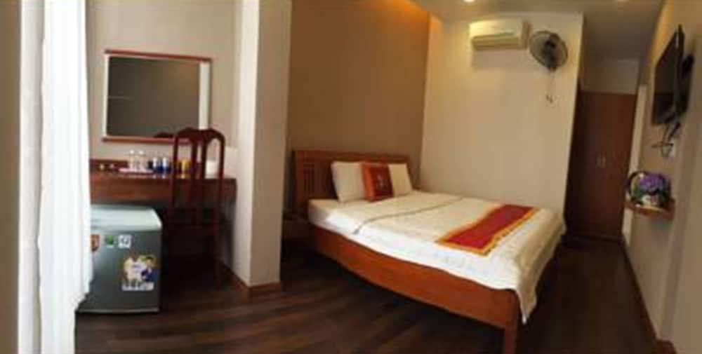 Quan Quan Hotel Da Nang Buitenkant foto